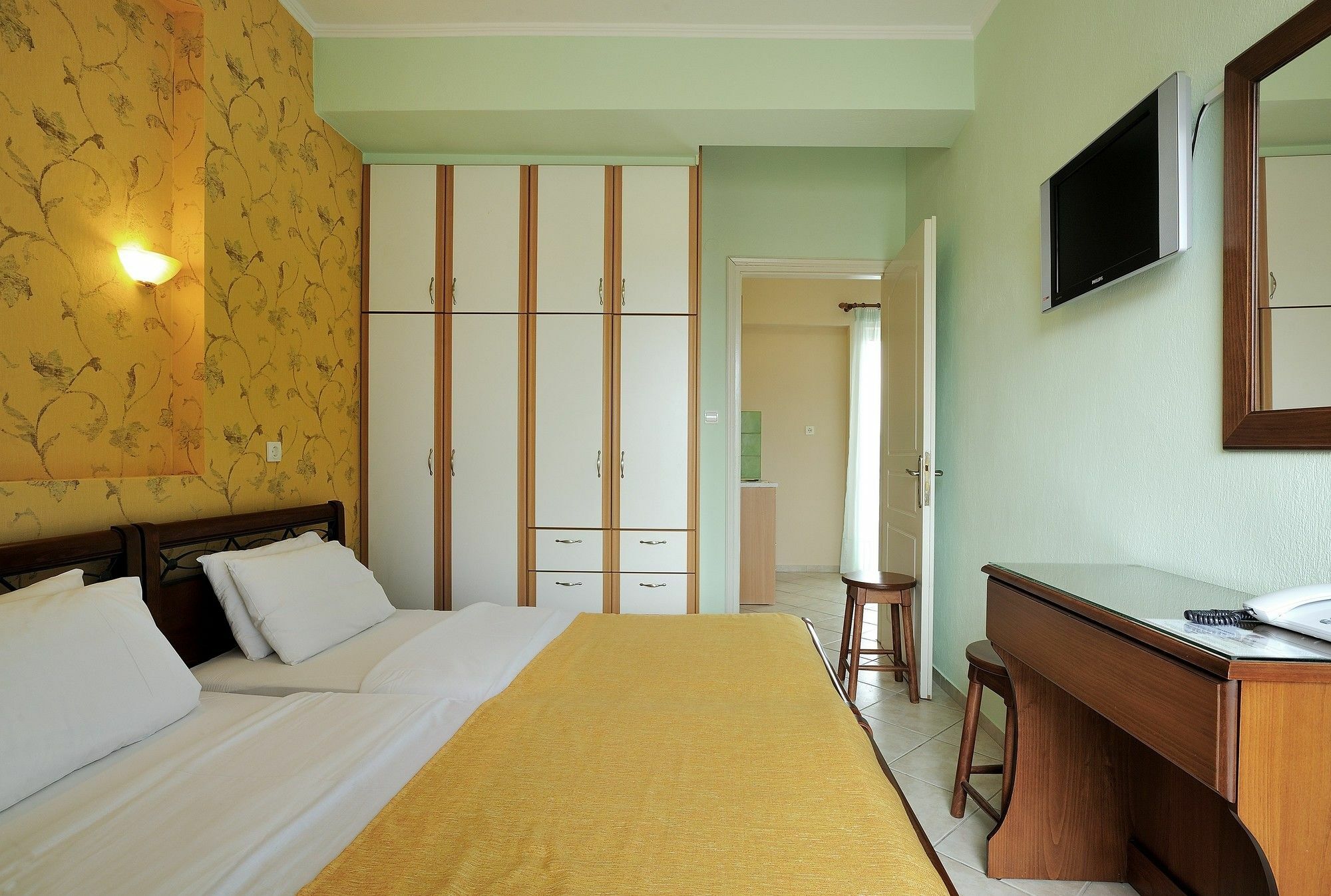 Nantin Hotel Ioannina Exterior photo