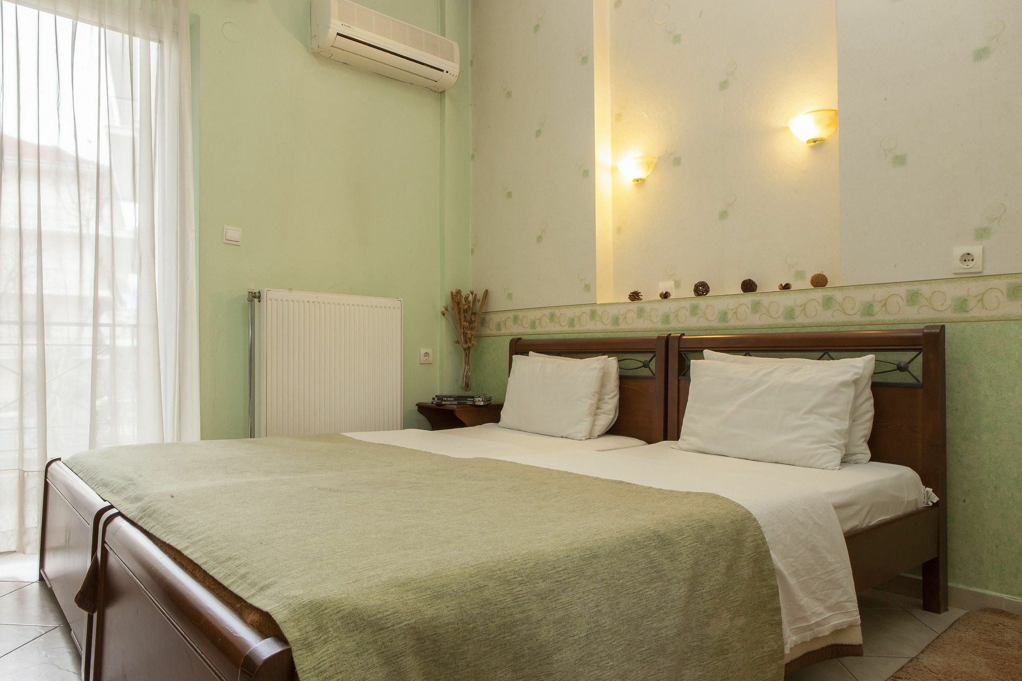 Nantin Hotel Ioannina Exterior photo
